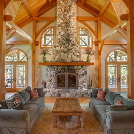 Snowgrass Lodge - River, Mountain Views & Hot Tub Leavenworth Exterior foto